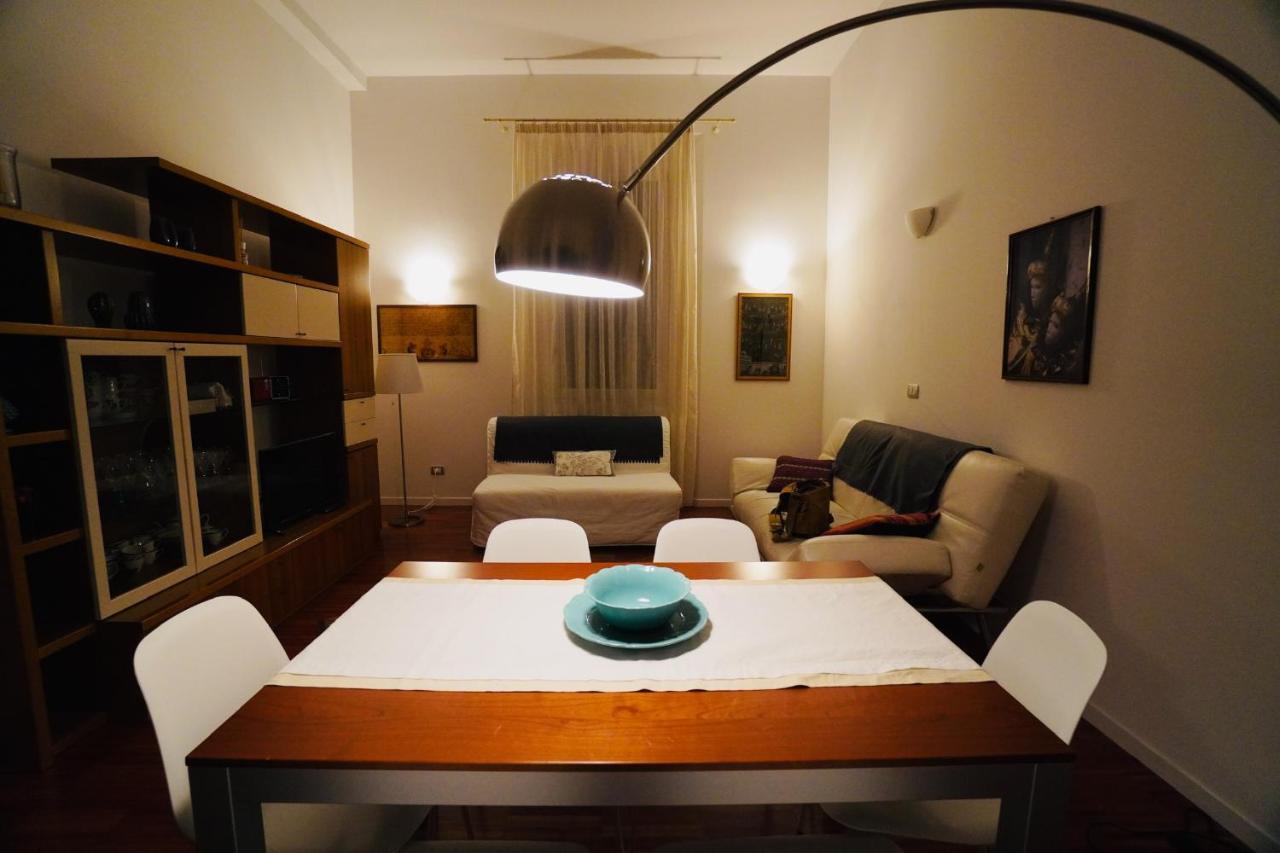 A Casa Di Enza Apartment โบโลญญา ภายนอก รูปภาพ